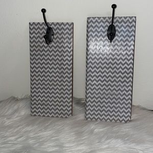 Wall‎ Decor with Hooks 🪝 Chevron style